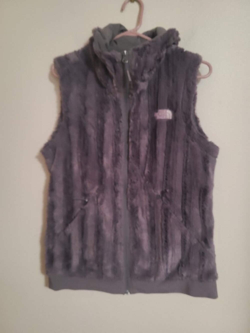 The North Face Furlander Faux Fur Hooded Vest - Women's M - Full Zip 2 Zip Pocke